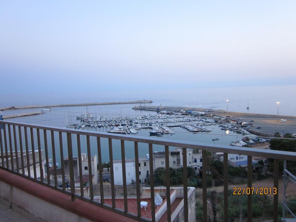 Attico Con Vista Panoramica Sul Mare Lägenhet Sciacca Rum bild
